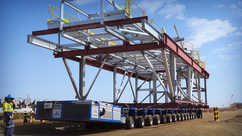 Self Propelled Modular Trailer