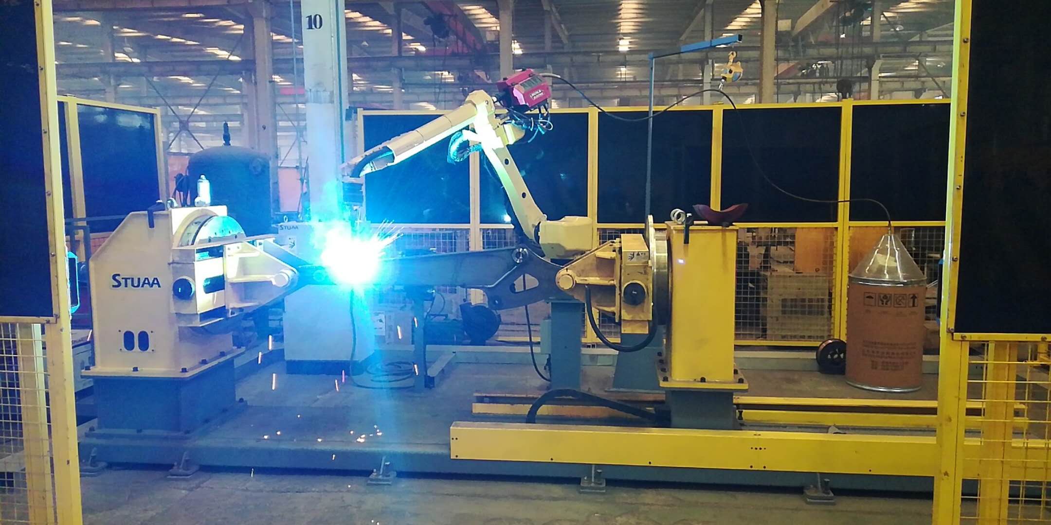 Arc welding robot  Arc welding robot